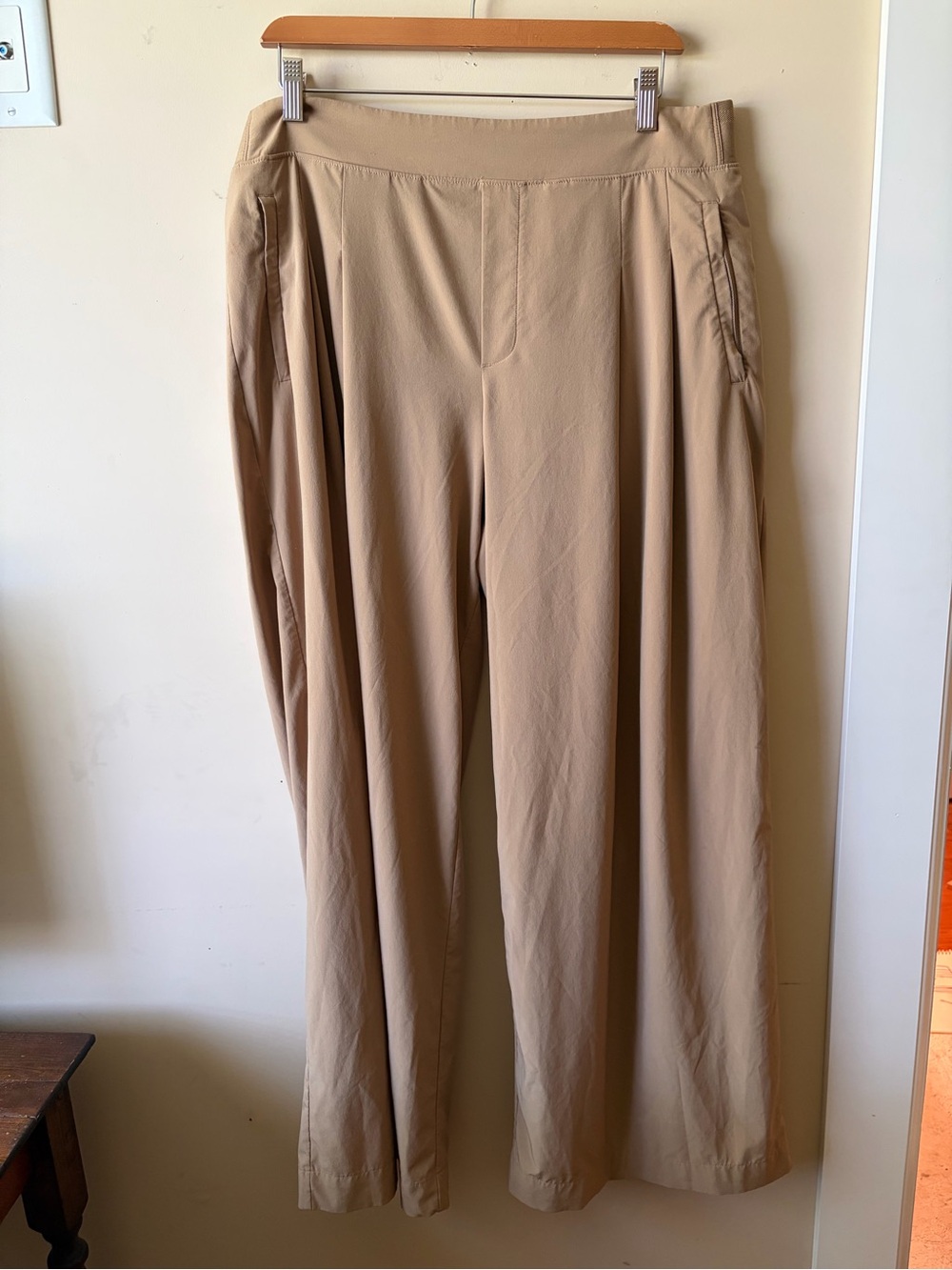 Athleta Wide Leg Tan Pants